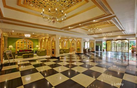 Hotel Clarks Shiraz Agra, Agra | Best Price Guarantee - Mobile Bookings & Live Chat