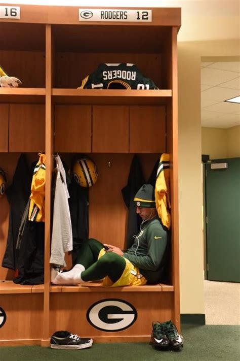 Locker Room Pass: Packers vs. Vikings | Locker room, Lockers, Room setup