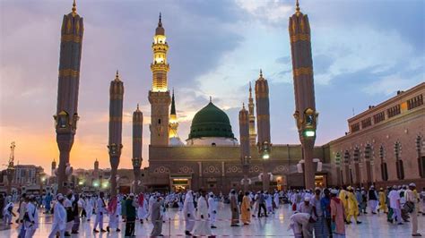 Ibadah di Raudhah Masjid Nabawi. Ikuti Tata Cara Masuknya - UIN Sunan Gunung Djati Bandung