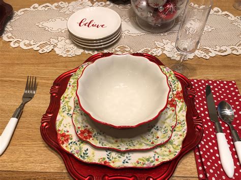 Pioneer Woman Christmas dishes 💗 | Christmas dishes, Christmas women ...