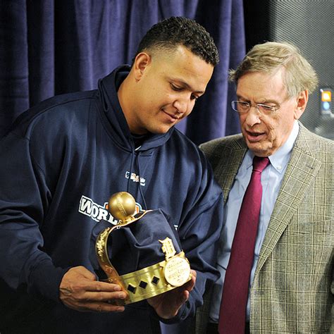 Miguel Cabrera of Detroit Tigers honored for winning Triple Crown