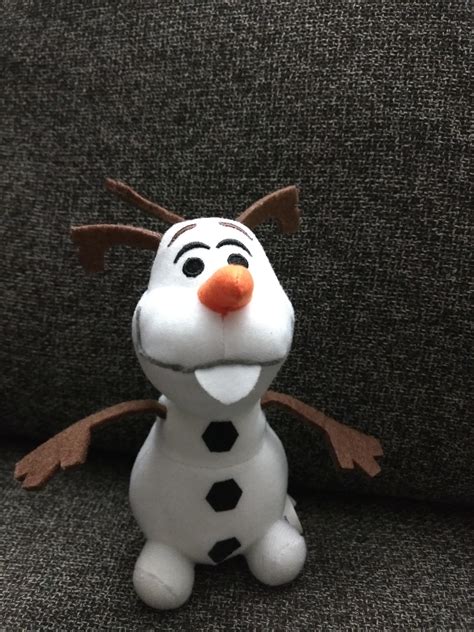 Olaf Toy : r/CrappyDesign