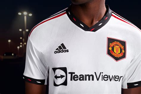 Manchester United 2022-23 Away Kit