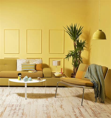 10 Easy Ways To Style Yellow Interior Spaces In 2024