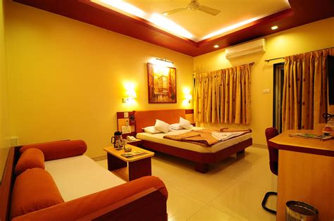 Hotel Panchavati Elite Inn 𝗕𝗢𝗢𝗞 Nashik Hotel