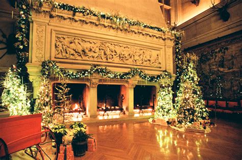 Christmas at Biltmore: A Magical Glimpse Into the Past - Travel by Grain