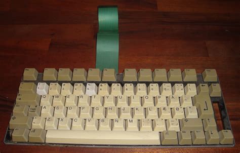 Closed Amiga 600 keyboard