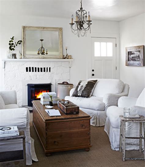 Rustic White Decorating Ideas - Decorating with White