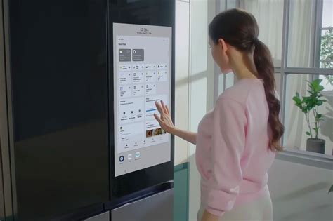 Samsung Family Hub Plus Smart Fridge Unveil | Hypebeast