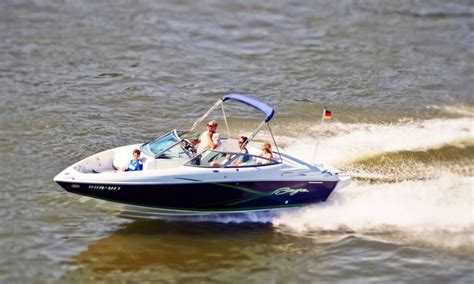 Bowrider Boats Luxury Watercraft Cruising for Fun