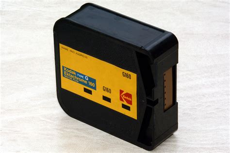 File:Kodak Ektachrome 160, Type G, Super 8 film cartridge 1.jpg - Wikimedia Commons