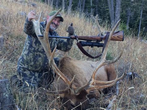 Rifle Elk Hunting & Antelope Hunts in Montana at Elk Ridge Outfitters