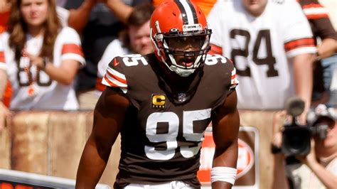 Myles Garrett becomes Browns all-time sack leader | wkyc.com