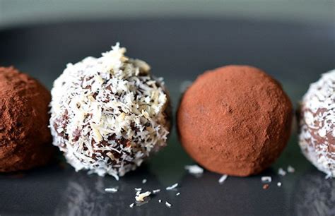 Organic Chocolate Truffles - Hummingbird Wholesale