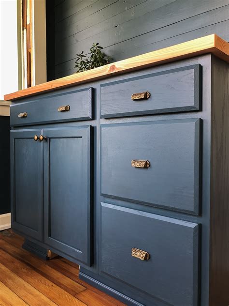 How To Stain Unfinished Beech Cabinets In Kitchen | www.resnooze.com