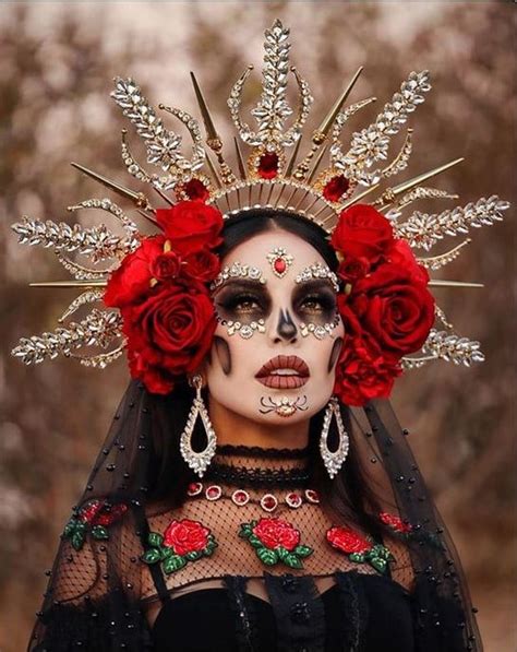 18 Sencillas ideas para un maquillaje de Catrina estilo glam