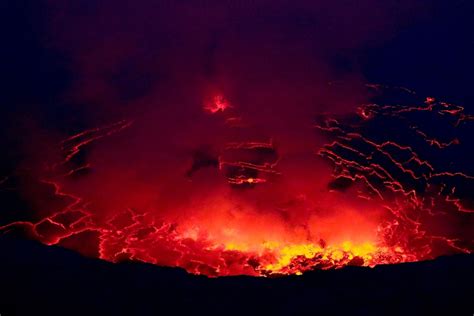 MOUNT NYIRAGONGO - Visit DRC with African Travels