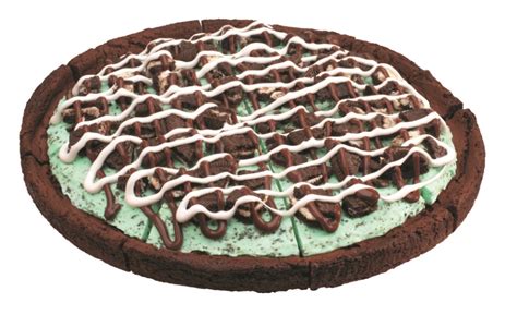 Baskin-Robbins St. Patrick's Day Ice Cream Cake, and Mint Chocolate Chip Polar Pizza | 2020-03 ...