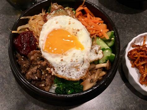 Bibimbap (Mixed rice with vegetables) recipe - Maangchi.com