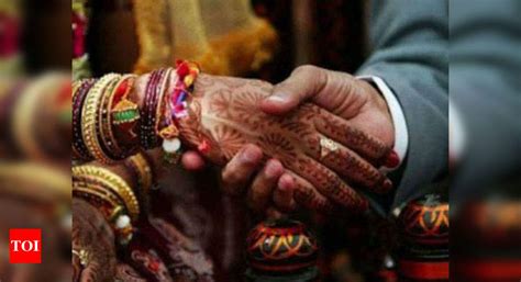 Plea in Supreme Court to declare 'nikah-halala' among Muslims ...