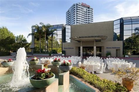 Hilton Los Angeles/Universal City - UPDATED 2018 Prices & Hotel Reviews (CA) - TripAdvisor