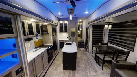 RV Review: 2021 Cherokee Arctic Wolf 291RL Fifth Wheel - RV Travel