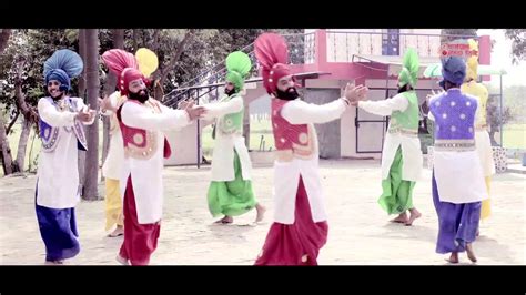 Punjabi Folk Dance Luddi by Ravi Kooner Dance Group - YouTube