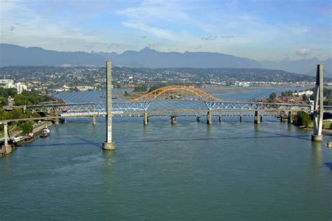 Fraser River Canadian National Railway Bridge in Vancouver, BC, Canada - bridge Reviews - Phone ...