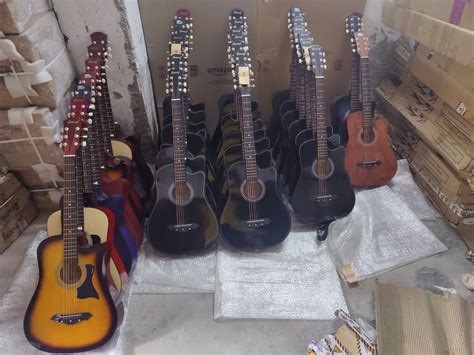 Assorted Colors Beginner Juarez Acoustic Guitar, 6 at Rs 1800 in New Delhi