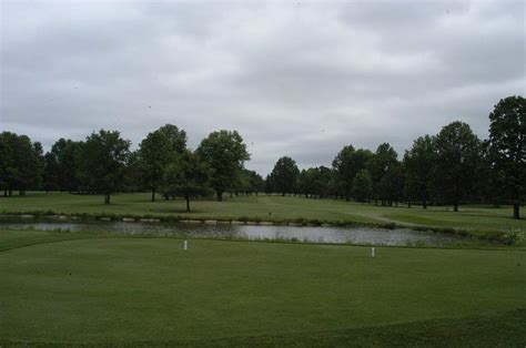 Saxon East Golf Course, Sarver, Pennsylvania - Golf course information and reviews.