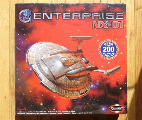 POLAR LIGHTS NX-01 Enterprise 1/350 Scale Model Kit SEALED