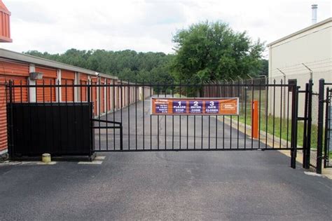 Richmond, VA, Self-Storage Near 7020 Route 1 | 1-844-726-4531 I Public Storage®