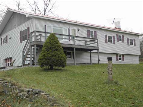 124 Route 7 Highway Mount Tabor, Vermont - Sold in 2019