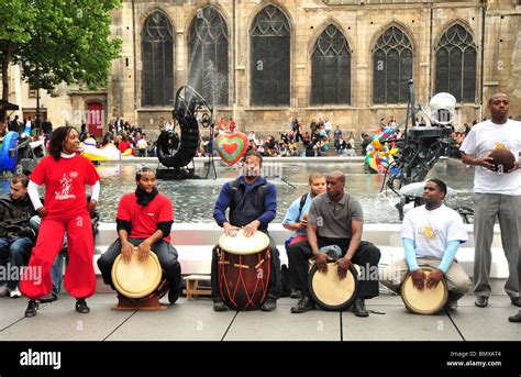 Fete de la Musique is a musical festival which takes place in France every year on 21 June Stock ...