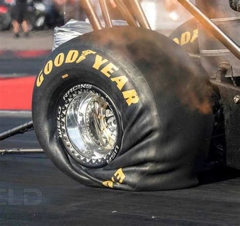 What 10,000 horsepower does to a top fuel drag tire at launch. : BeAmazed