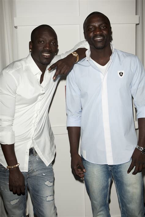 Who is Akon's brother? | The US Sun