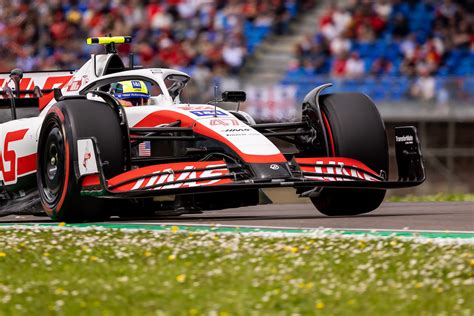 Haas not rushing to upgrade its 2022 F1 car - Motorsport Week