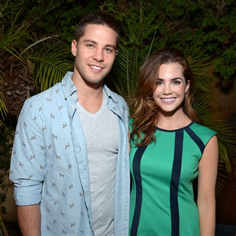 "Glee" Star Dean Geyer and Actress Jillian Murray Are Married | Teen Vogue