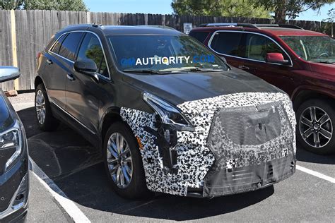 New Dark Mocha Metallic Color For 2019 Cadillac XT5 | GM Authority