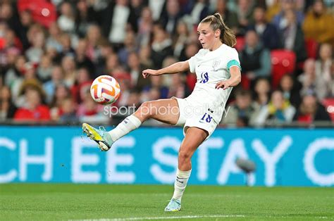 Ella Toone England v USA Wembley London 2022 Images | Football Posters