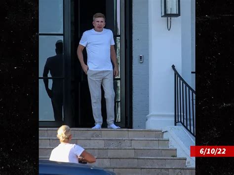 Todd Chrisley Sentenced to 12 Years in Prison for Bank Fraud, Tax ...