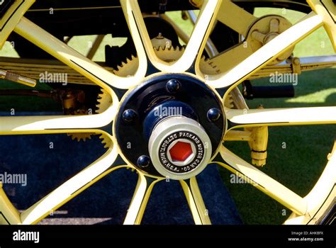 Vintage Car Wheel & Spokes Stock Photo - Alamy