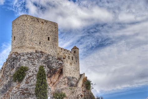 Castillo de Olvera, vigía de un territorio de conquistas y olivos - Andalucía Live