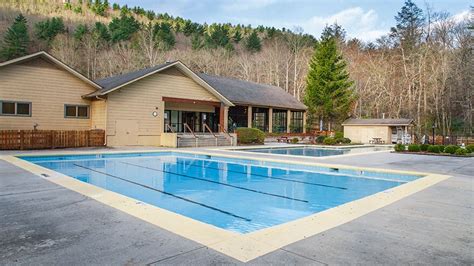 Fairway Forest Resort | Sapphire, North Carolina | Hilton Grand Vacations