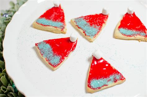 santa-hat-cookies-1-of-1