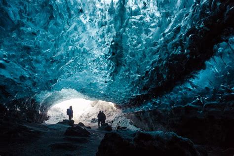 Our 5 favorite caves in Iceland