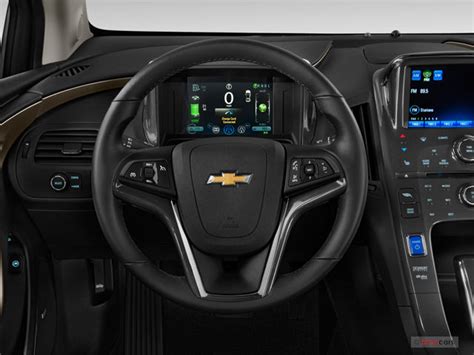 2013 Chevrolet Volt: 48 Interior Photos | U.S. News