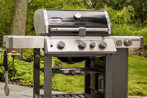 BBQ Grills, Outdoor Kitchens & Supply Store | Barbeques Galore ...