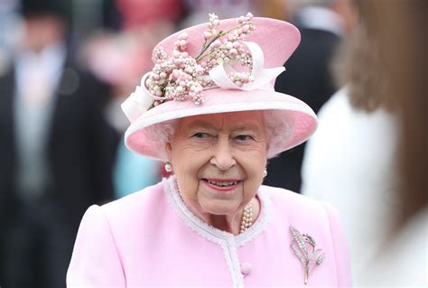 Queen Elizabeth’s Northern Ireland Castle Residence Launches New Gin ...