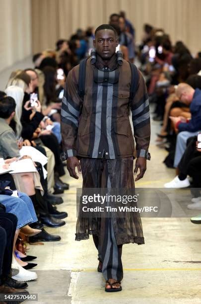 52,017 Burberry London Fashion Week Stock Photos, High-Res Pictures, and Images - Getty Images